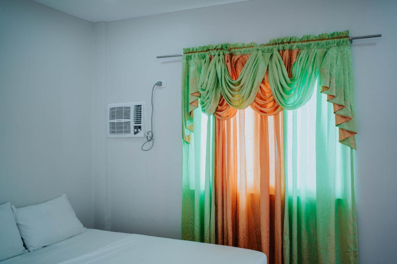 4K'S Pension House By Cocotel - Fully Vaccinated Staff Cebu ภายนอก รูปภาพ